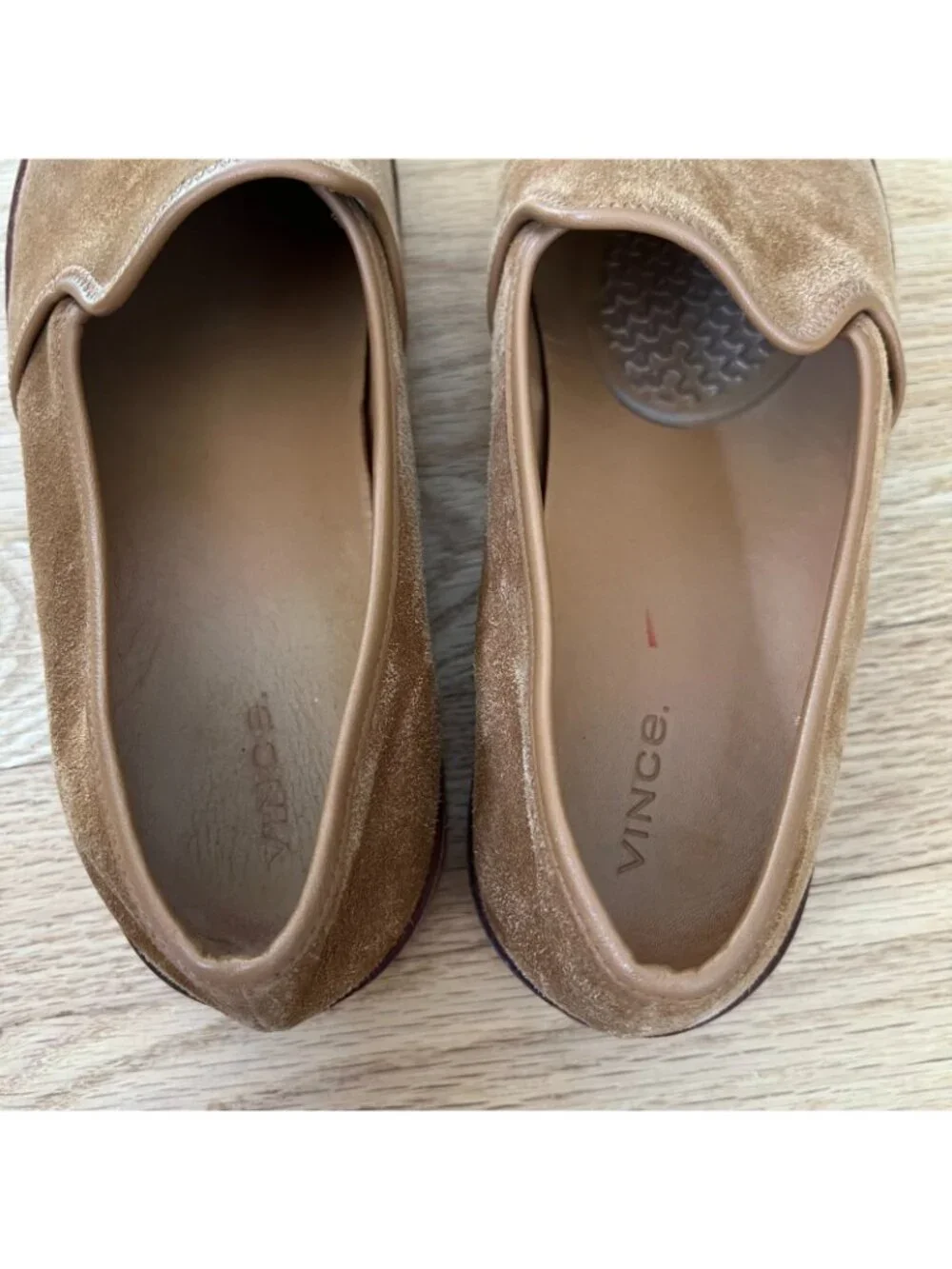 Vince canella suede